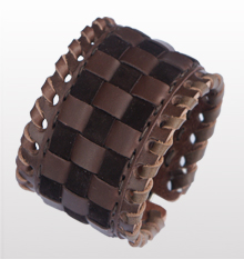 bracciale a scacchi marrone scuro